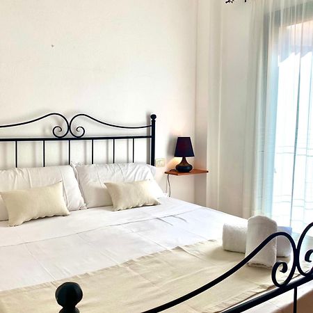 Square Inn Apartment Olbia Eksteriør billede